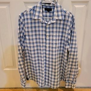 NWOT Banana Republic untucked button up